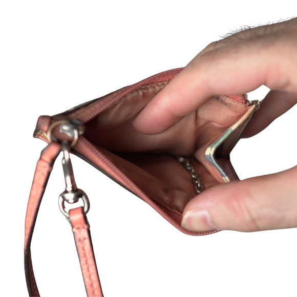 Coach Pastel Rainbow Wristlet Wallet w/ Key Chain Coral Leather Strap & Lining - Picture 6 of 10